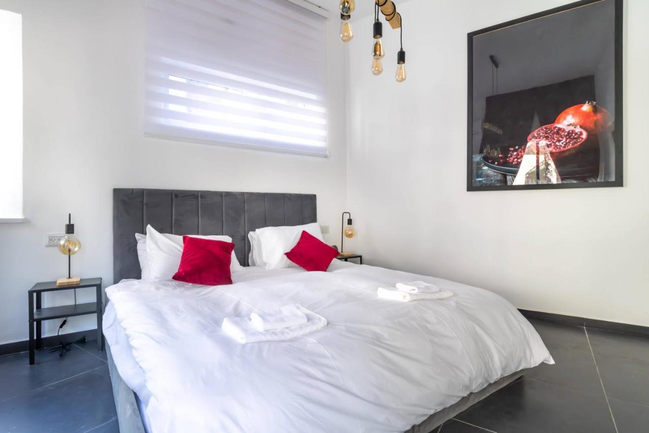 Midrahov Urban Suites Jerusalem Ngoại thất bức ảnh